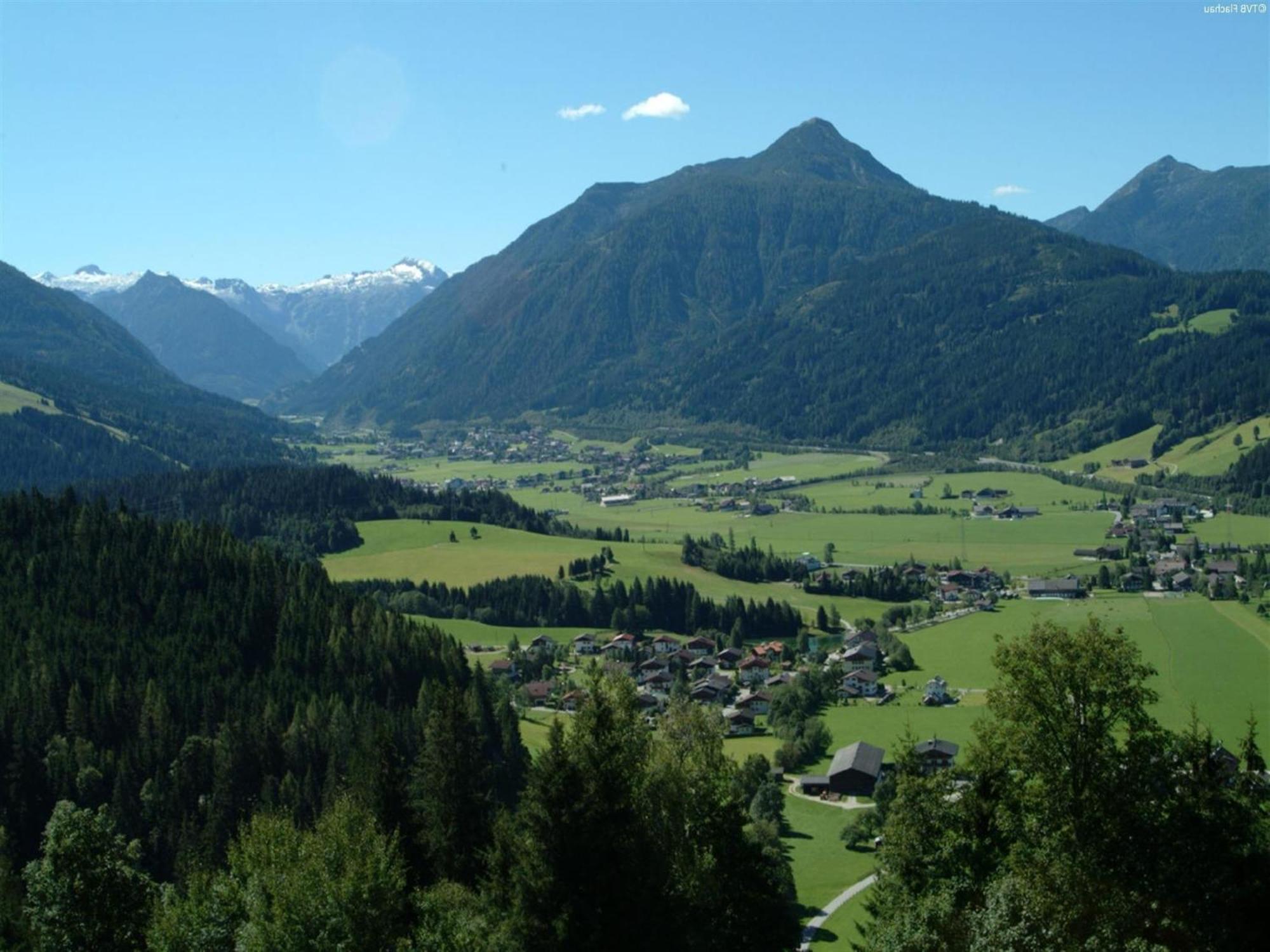 Apartment Near Flachau With Mountain View Ngoại thất bức ảnh